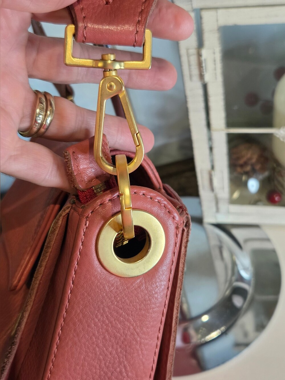 Hammitt Kayce Saddle Med Crossbody - RARE Rouge Pink & Brushed Gold-2023 - Picture 15 of 16